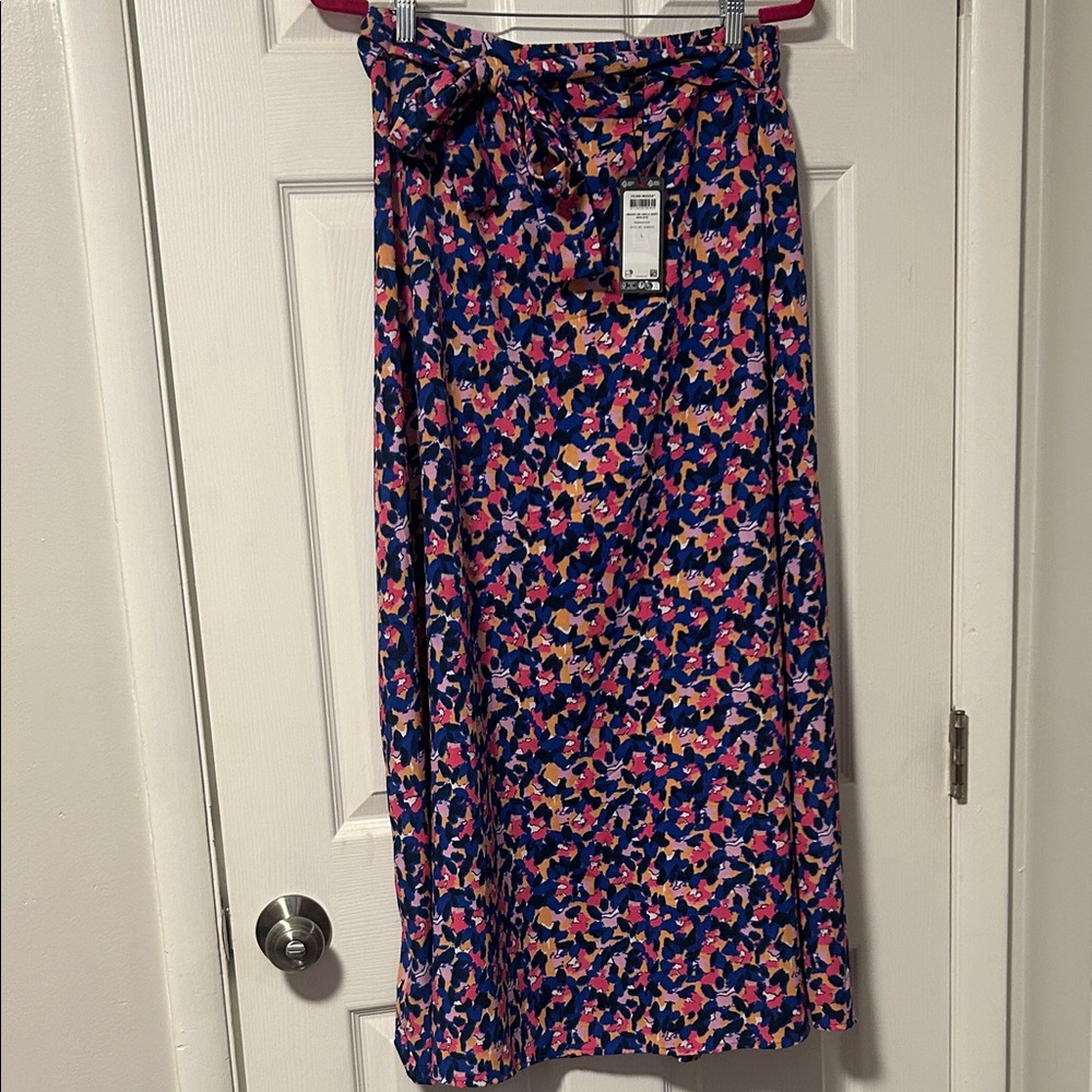Vero Moda Blue and Pink Floral Maxi Skirt
